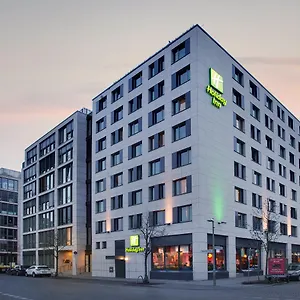 https://holiday-inn-berlin-city-east-side.find-berlin-hotels.com