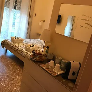 Alojamento de Acomodação e Pequeno-almoço Da Giulia
