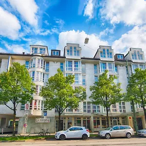 Hotel Leonardo West, München