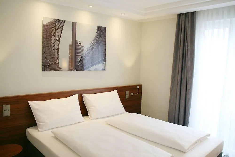 Augusten Hotel Muenchen 3*, Munich